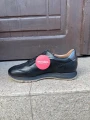 Sneakersy czarne skórzane sznurowane hiszpańskiej marki Wonders