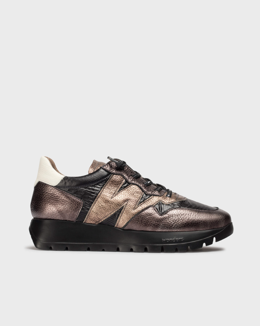 Sneakersy damskie Wonders W105 czarne ze złotym 